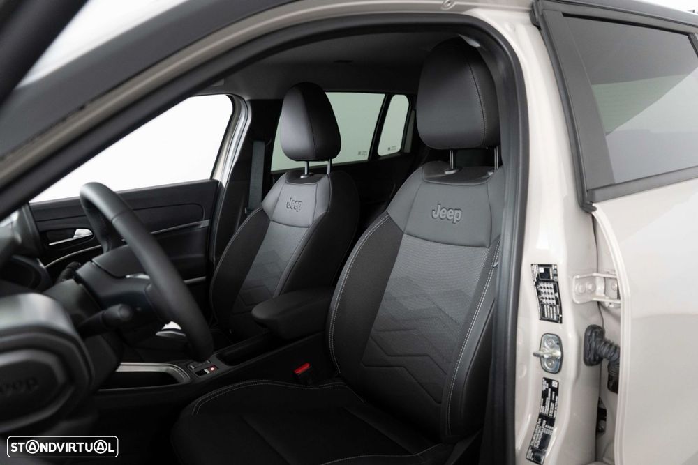 Jeep Avenger 54 kWh Summit - 10