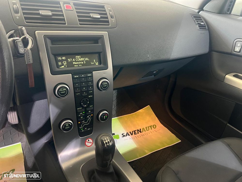 Volvo C30 1.6 D - 17