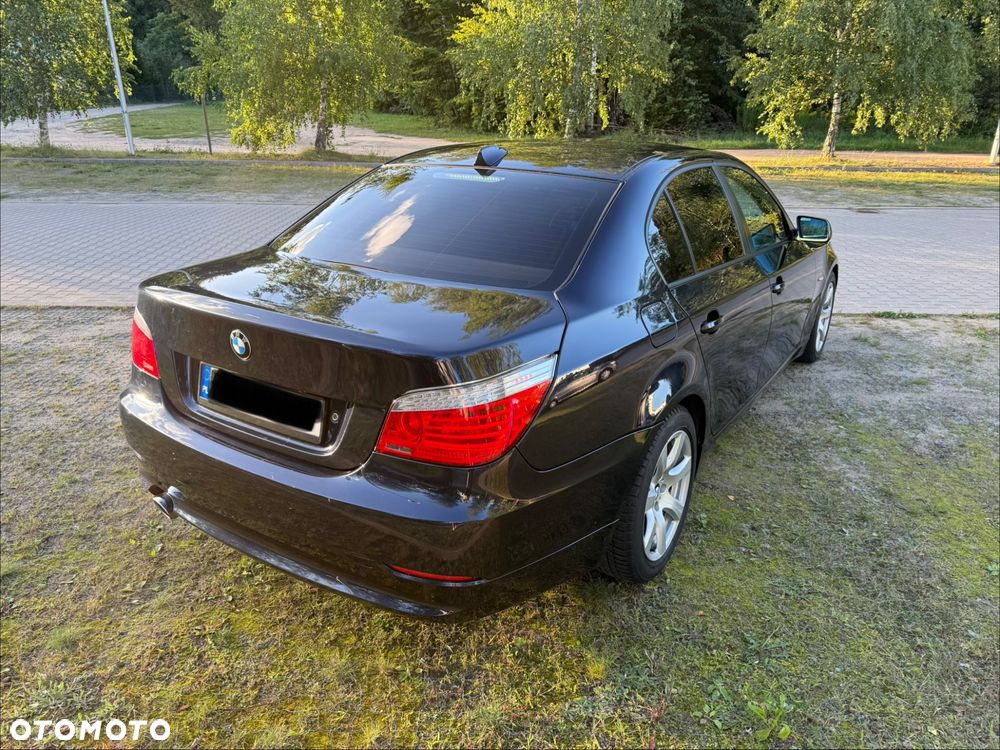 BMW Seria 5 520d - 8