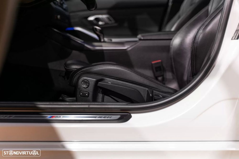 BMW 320 d Pack M Auto - 16