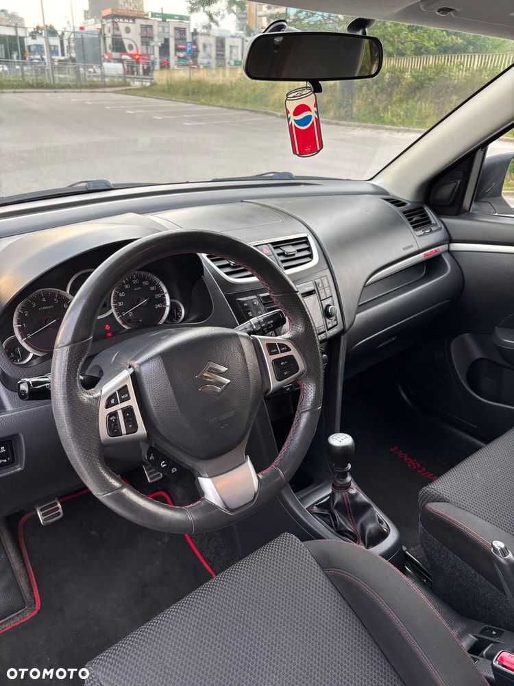 Suzuki Swift - 17