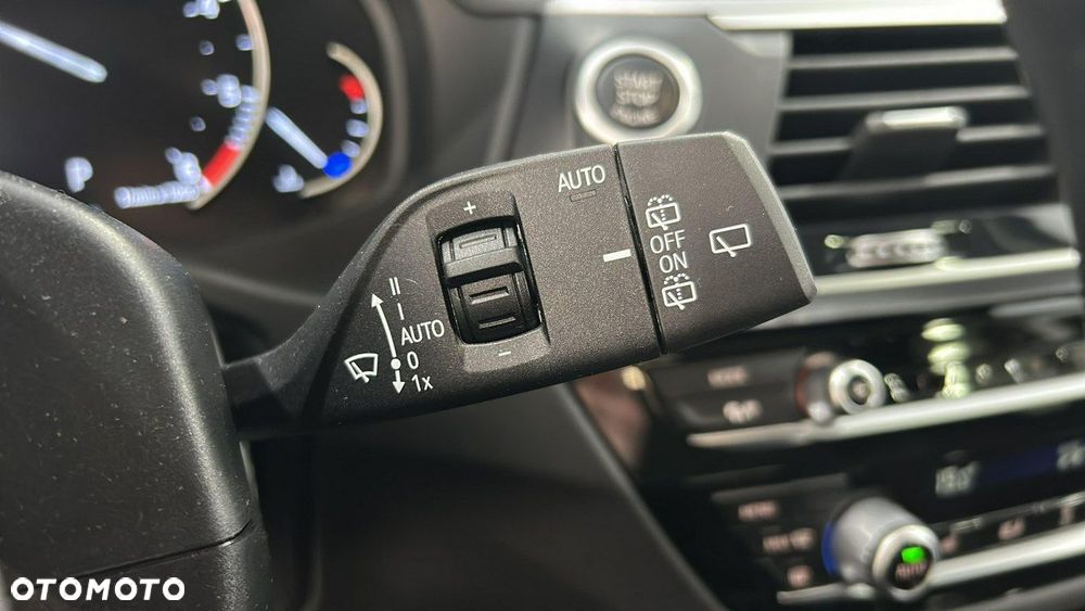 BMW X3 sDrive18d Advantage sport - 24