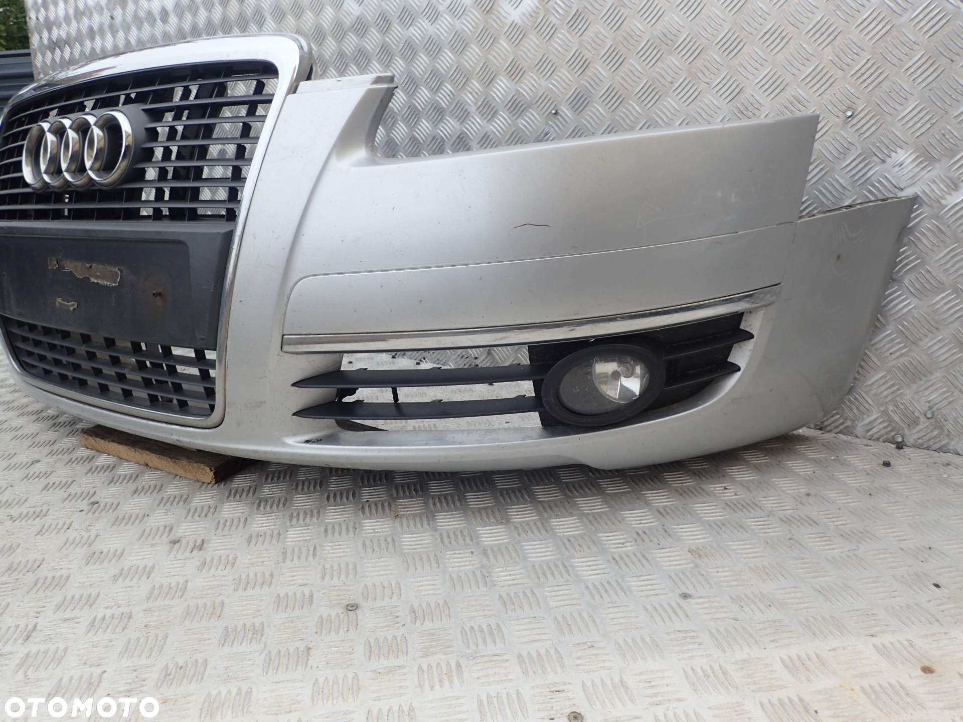 ZDERZAK PRZÓD AUDI A6 C6 LY7W RADOM - 4