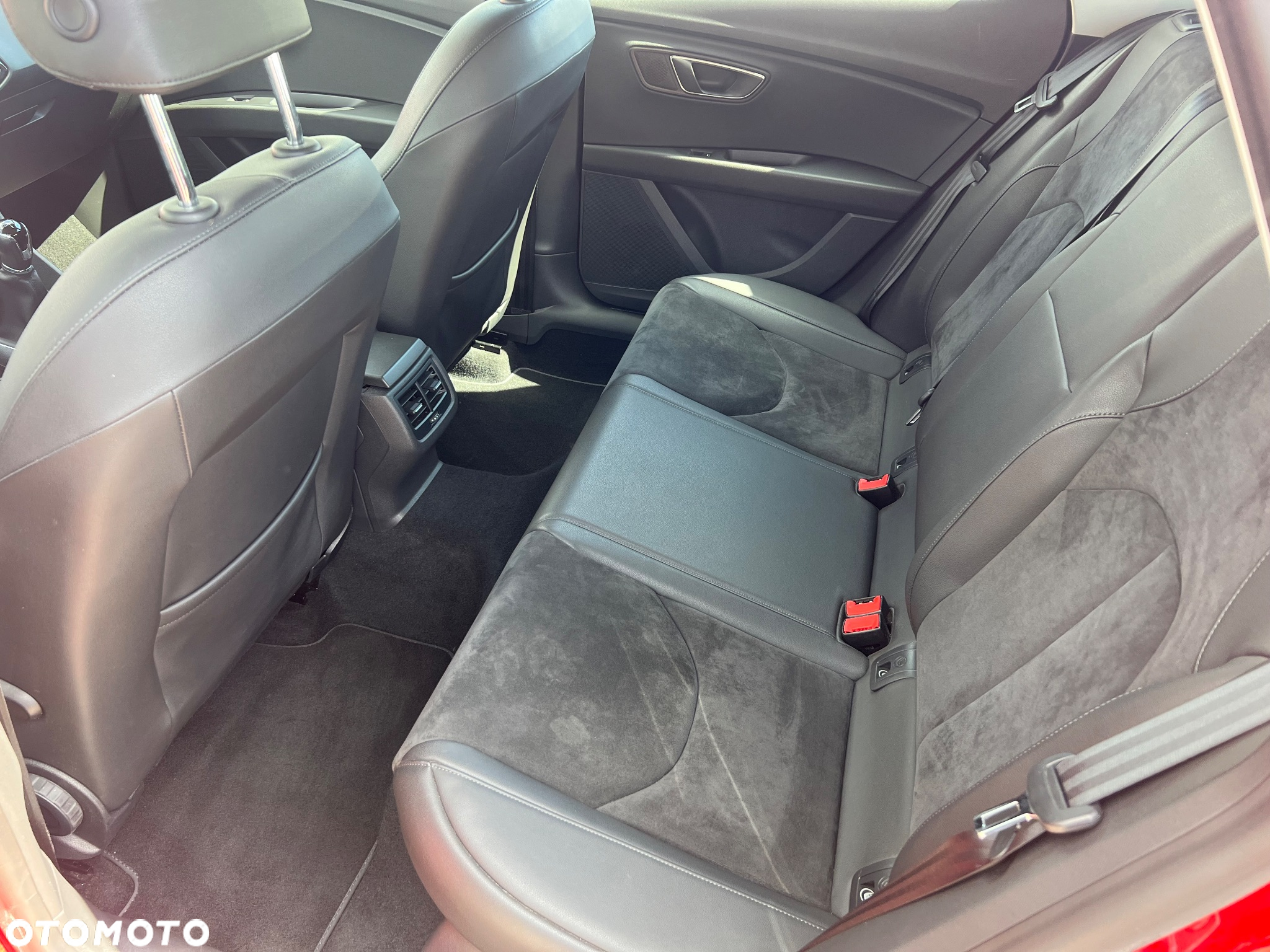 Seat Leon 2.0 TDI DPF Ecomotive Style - 6
