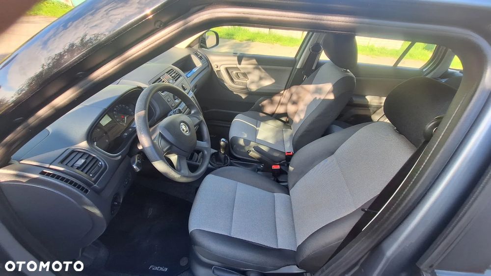 Skoda Fabia 1.2 TSI Ambiente - 7