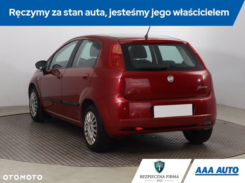 Fiat Grande Punto - 6