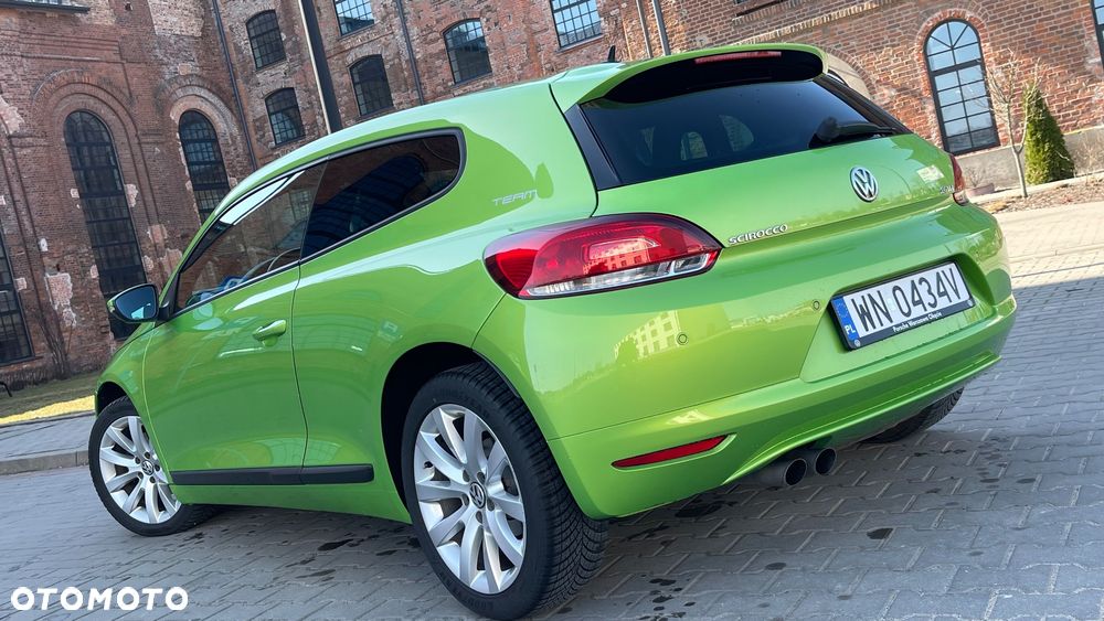 Volkswagen Scirocco 2.0 TDI Blue Motion Technologie Team - 12