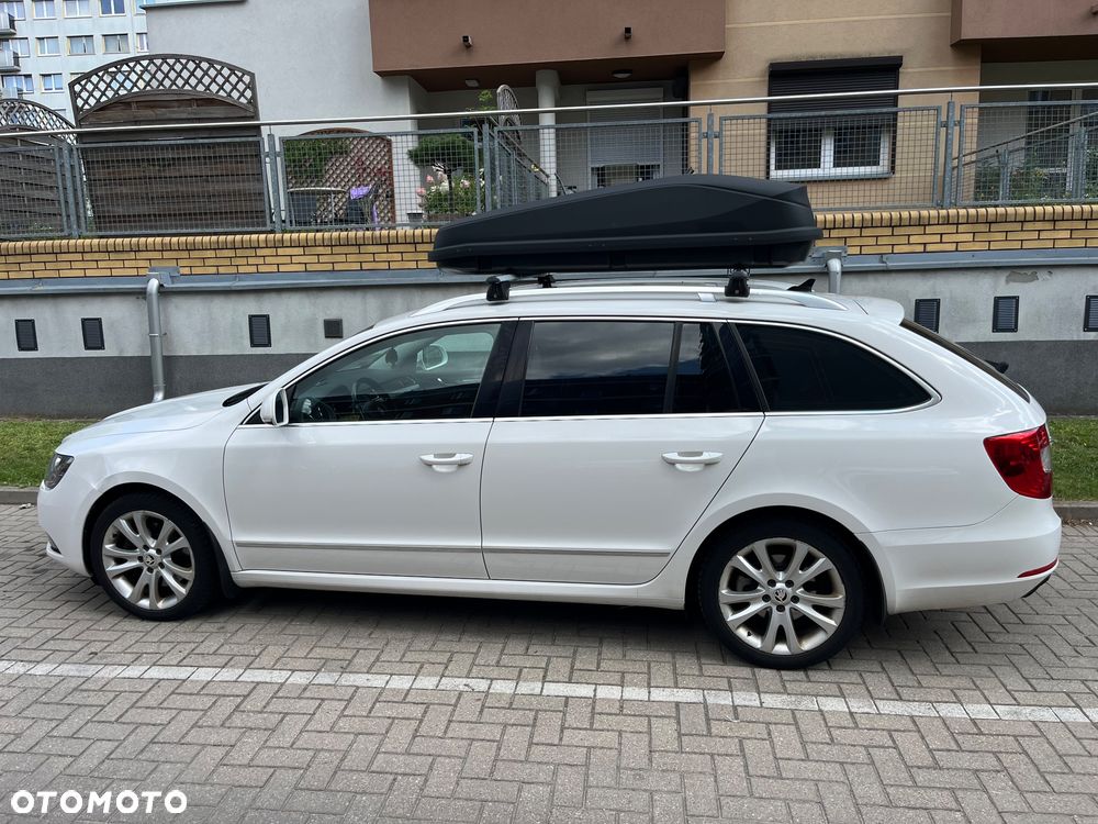 Skoda Superb 2.0 TDI Elegance DSG - 18