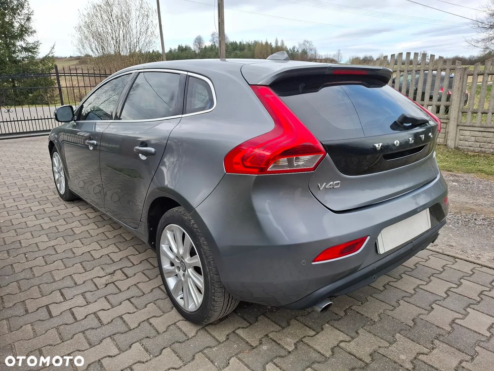 Volvo V40 D4 Geartronic You - 6