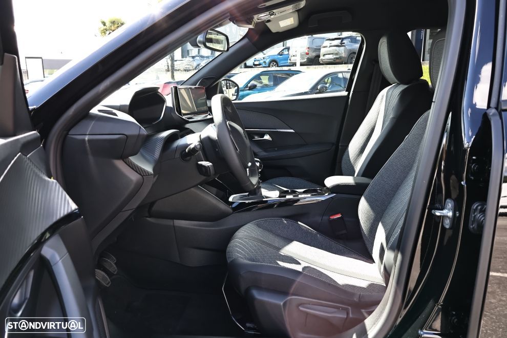 Peugeot 2008 1.2 Allure - 15