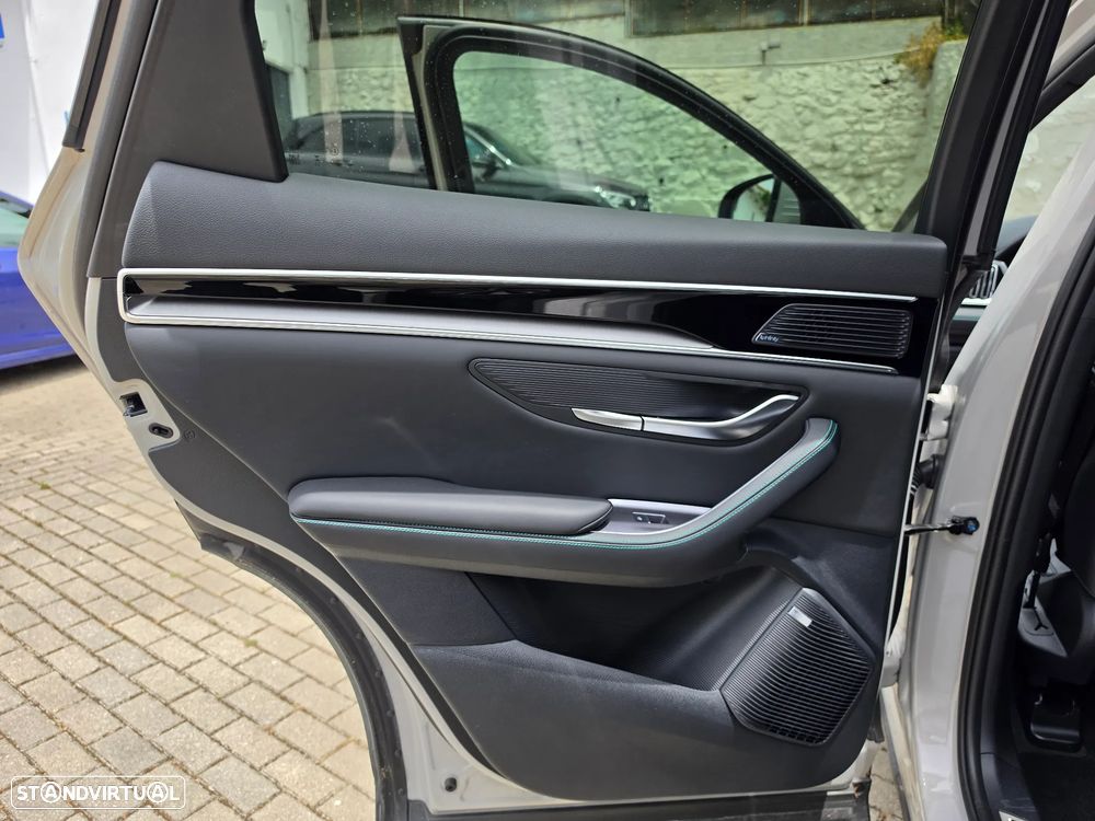 BYD Seal U 1.5 DM-i Comfort - 13