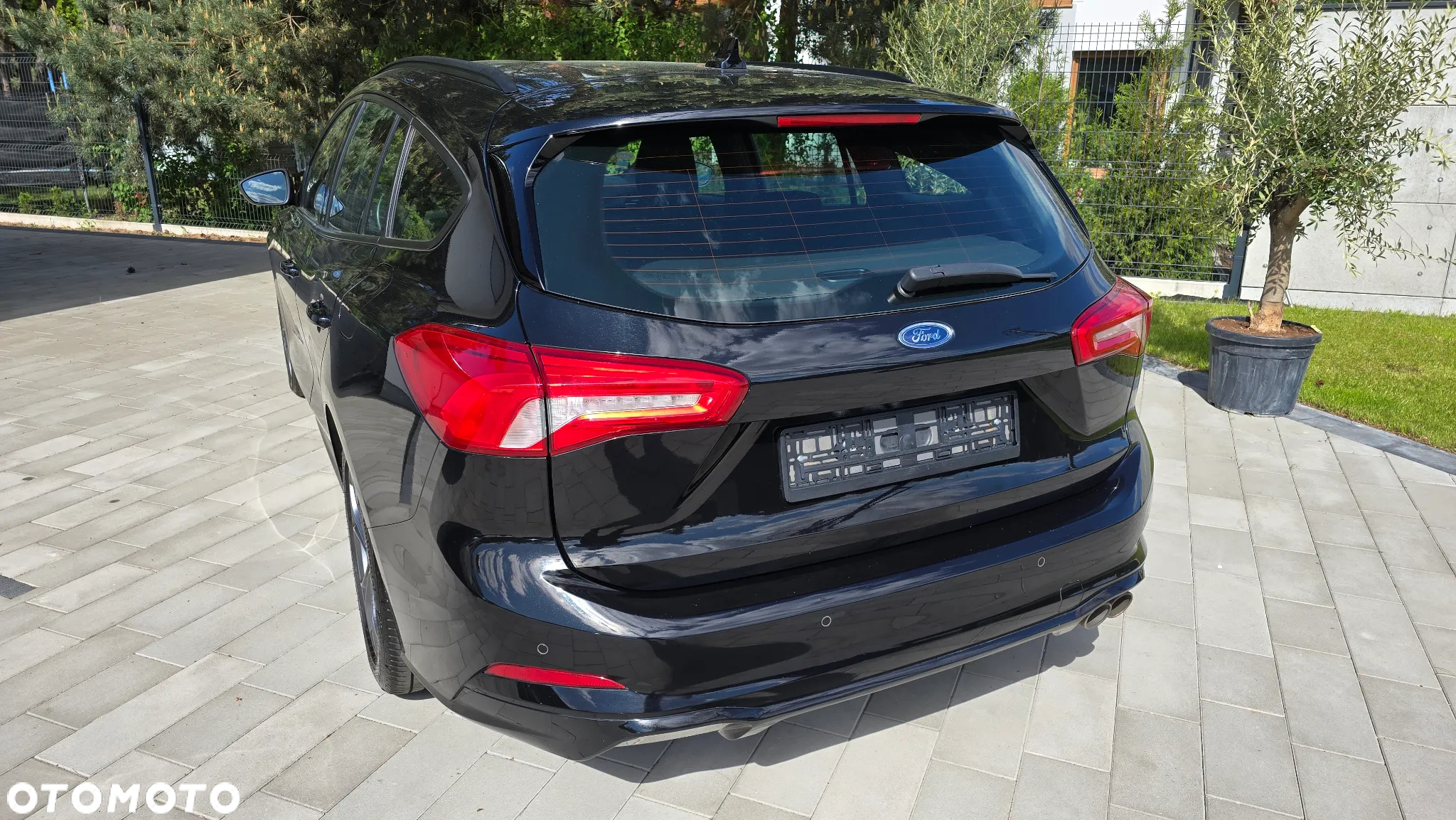 Ford Focus - 8