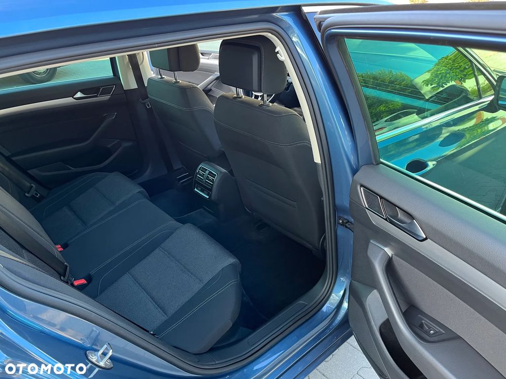 Volkswagen Passat 1.5 TSI EVO Comfortline DSG - 17