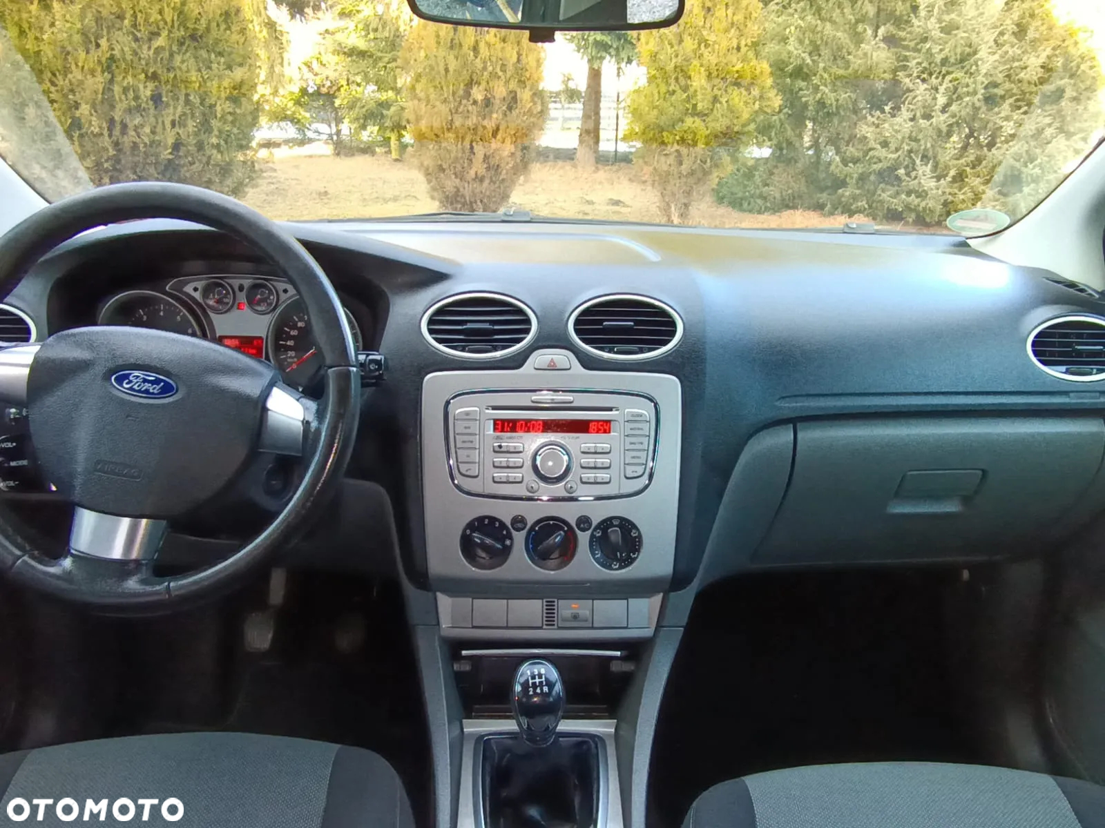 Ford Focus - 10