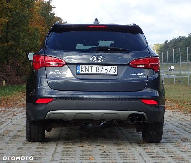 Hyundai Santa Fe 2.0 T Sport Utility - 12