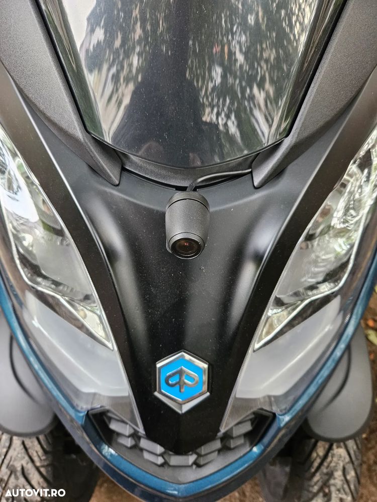 Piaggio MP3 300 Sport - 4
