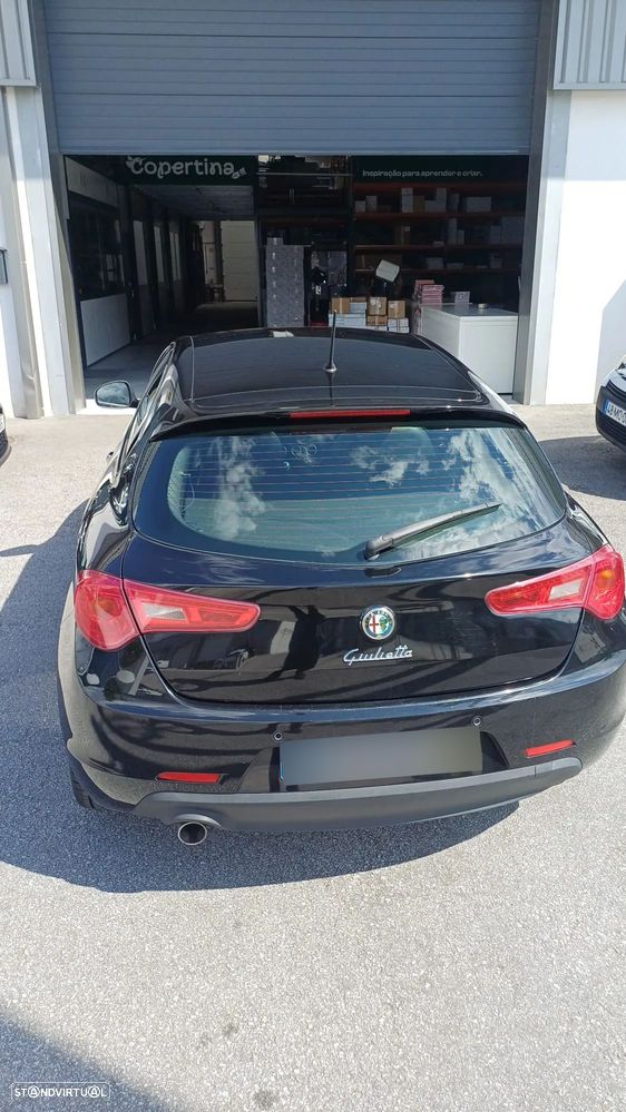 Alfa Romeo Giulietta 1.6 JTDM Corporate - 3