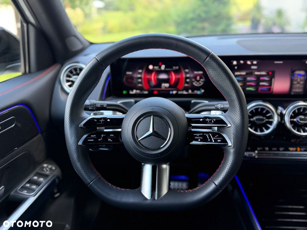 Mercedes-Benz GLB 200 d 8G-DCT Edition AMG Line - 17
