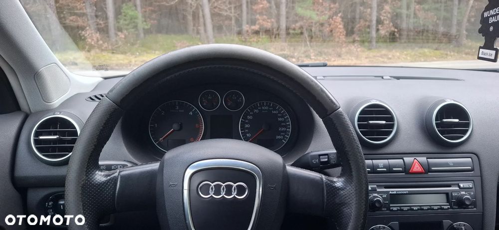 Audi A3 Sportback 2.0 TDI Ambiente - 14