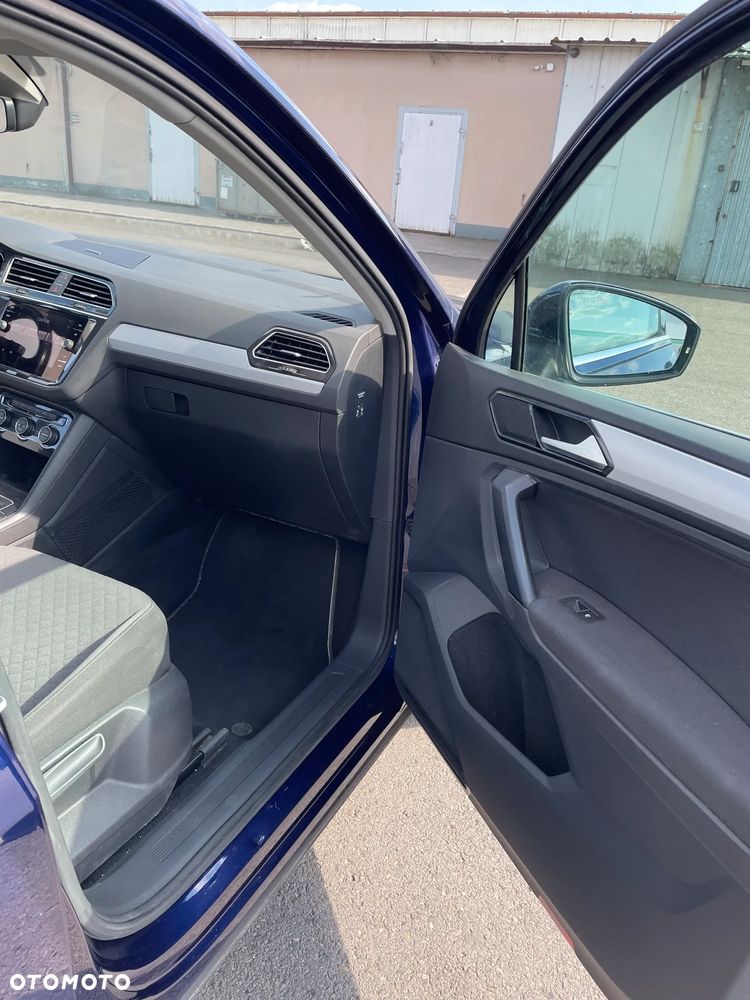 Volkswagen Tiguan - 14