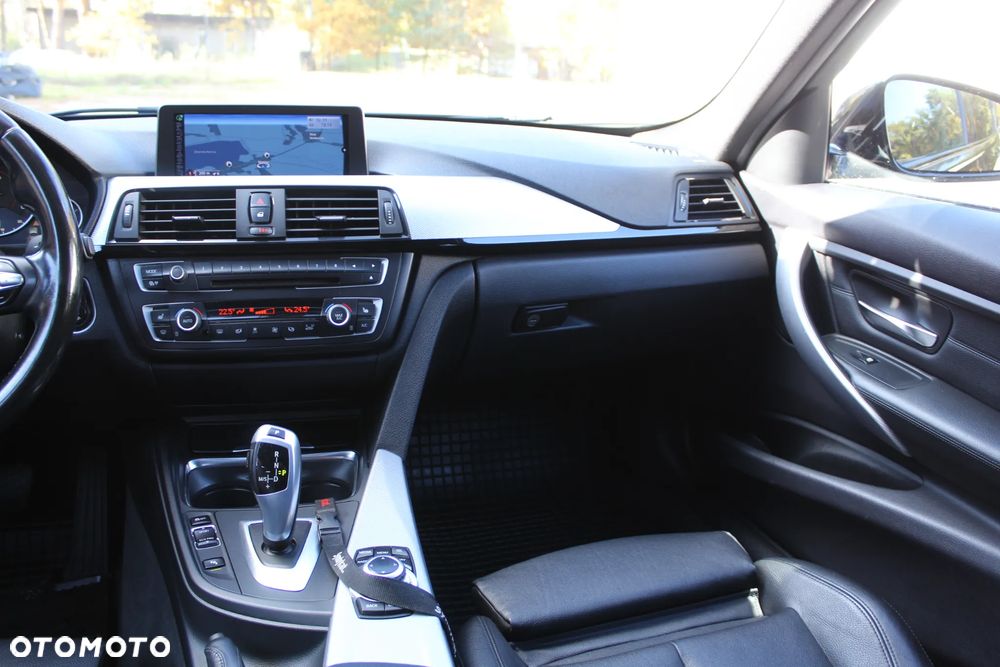 BMW Seria 3 - 20