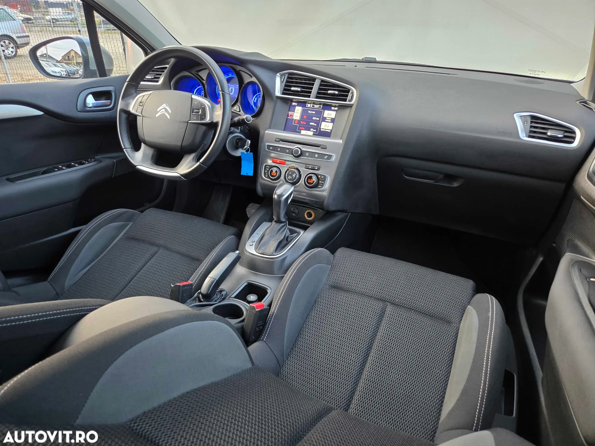 Citroën C4 1.2 PureTech S&S EAT8 Feel - 6