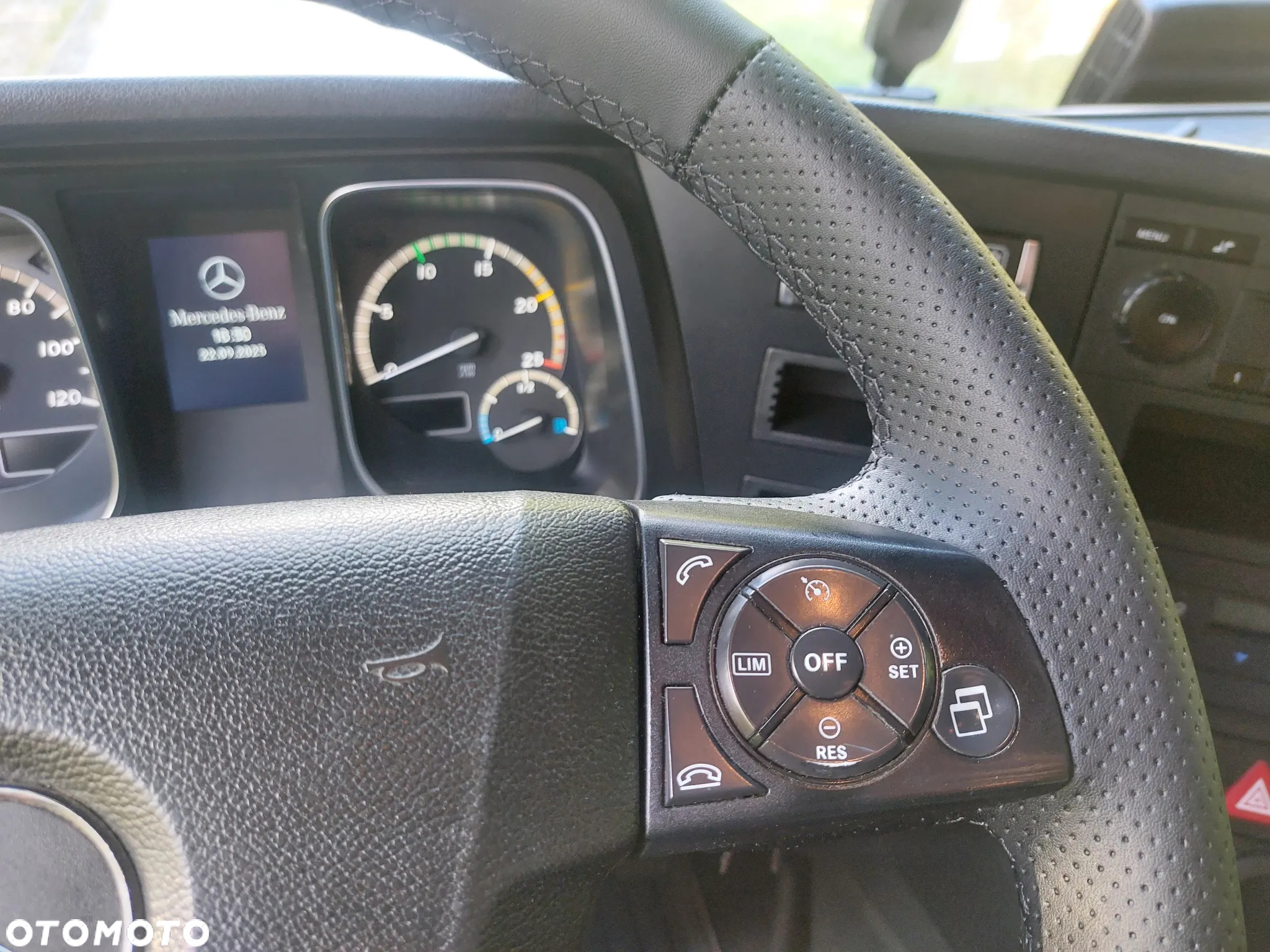 Mercedes-Benz MERCEDES ACTROS 1845 MP 4 *STANDARD* Giga Space - 19