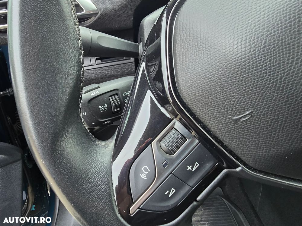 Peugeot 3008 1.5 BlueHDI 130 S&S BVM6 Allure Pack - 20