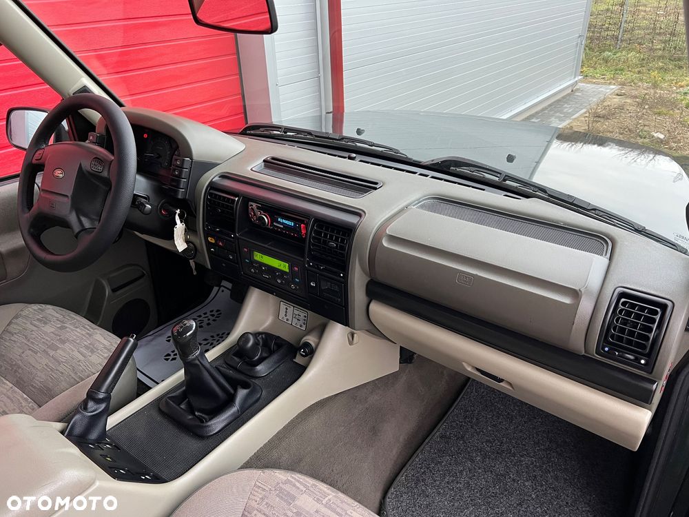 Land Rover Discovery 2.5 TD ES - 8