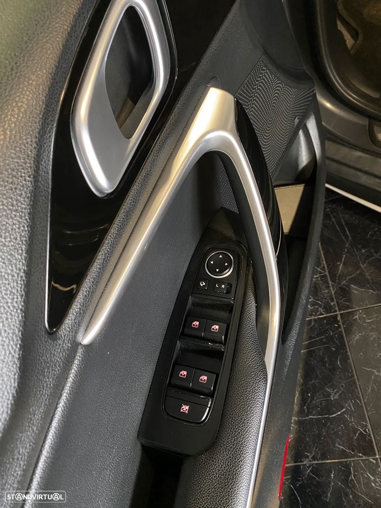 Kia ProCeed 1.0 T-GDi GT Line - 24