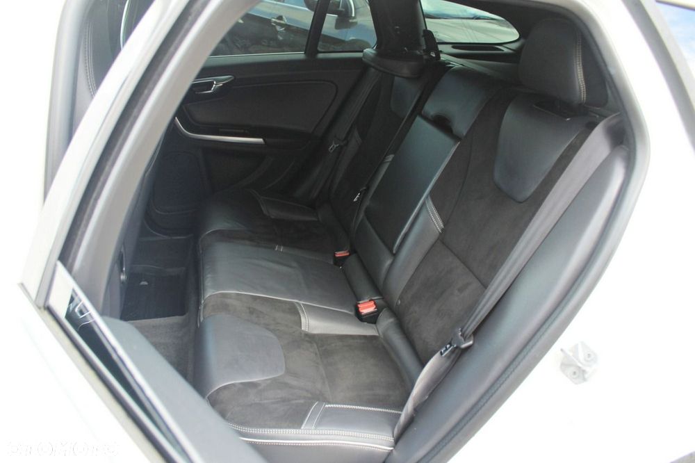 Volvo V60 - 12
