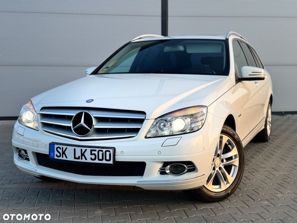 Mercedes-Benz Klasa C 180 T Kompressor Automatik BlueEFFICIENCY Special Edition - 20