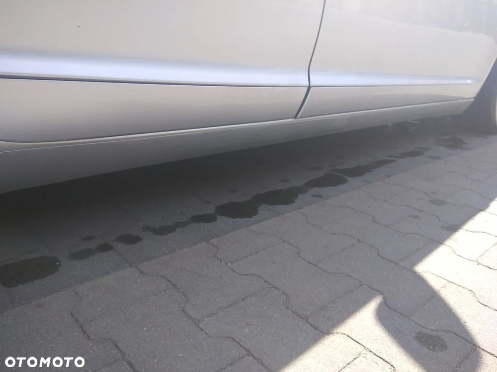 Audi A6 - 6