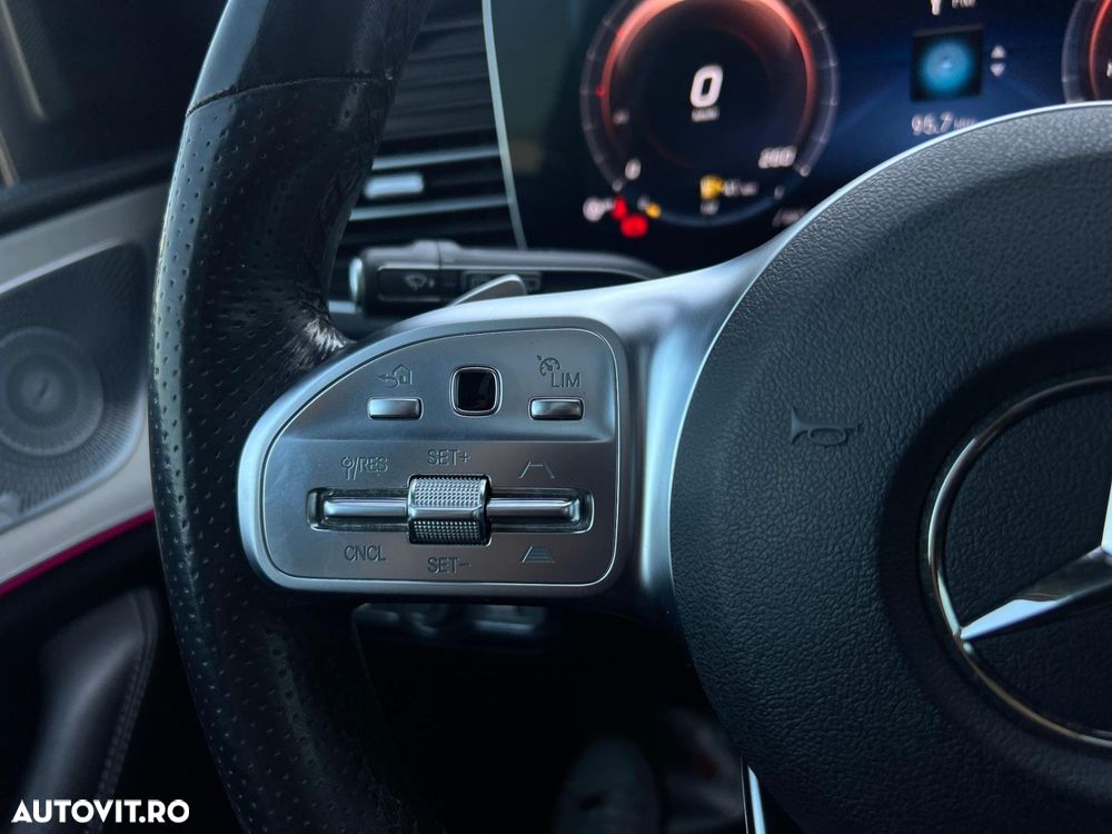 Mercedes-Benz GLE - 28