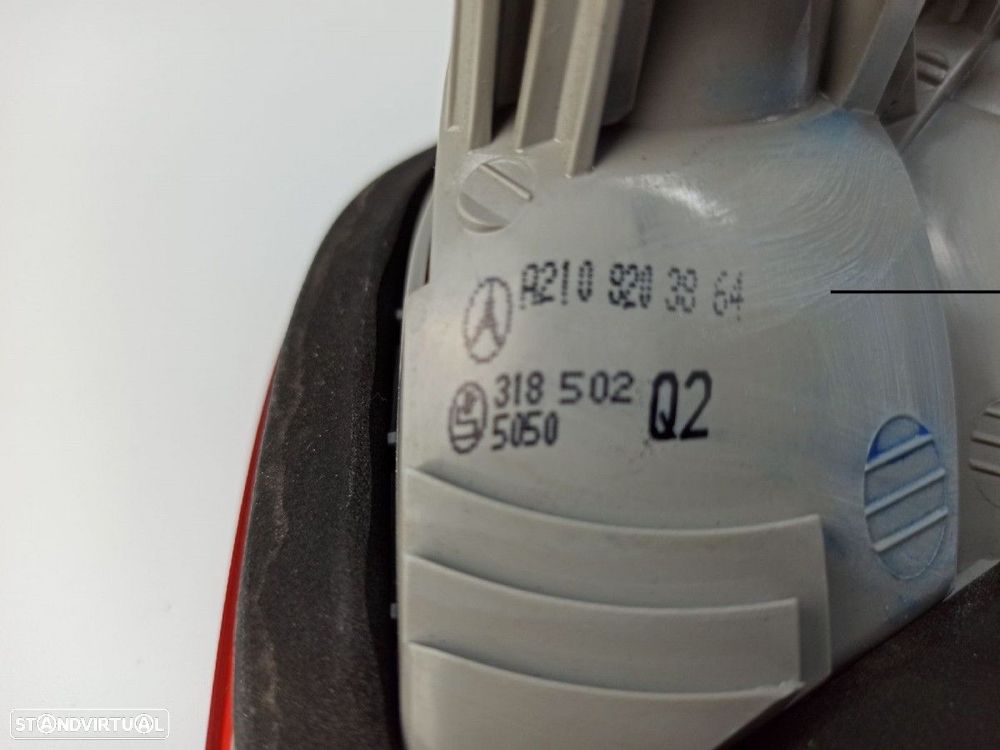FAROLIM TRASEIRO DIREITO MERCEDES CLASE E (W210) BERLINA DIESEL 270 CDI (210.016... - 4