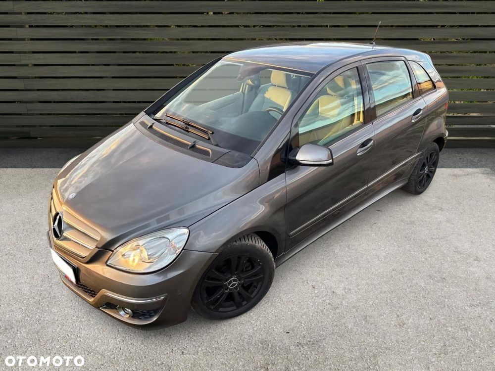 Mercedes-Benz Klasa B - 2