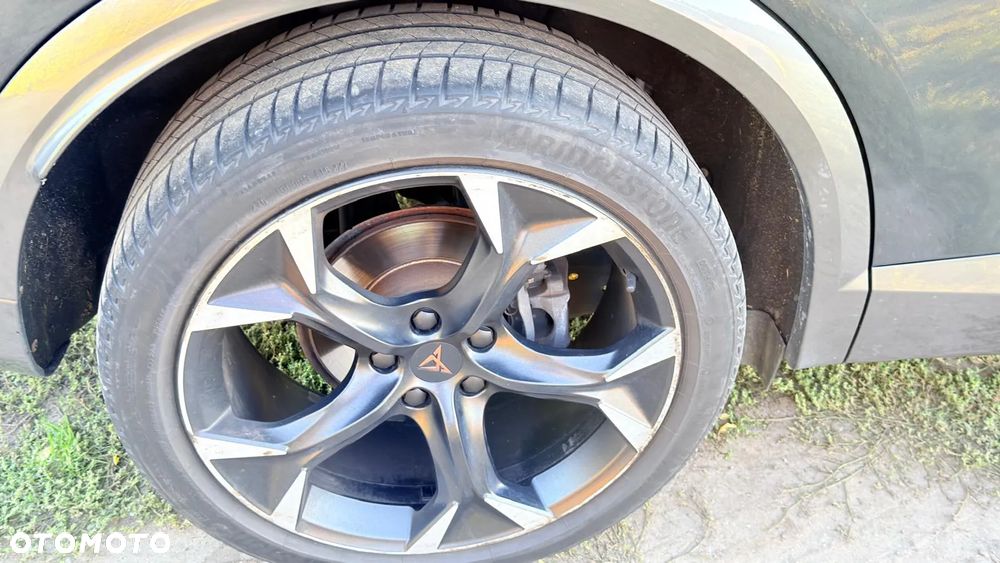 Cupra Formentor 1.5 TSI DSG - 26