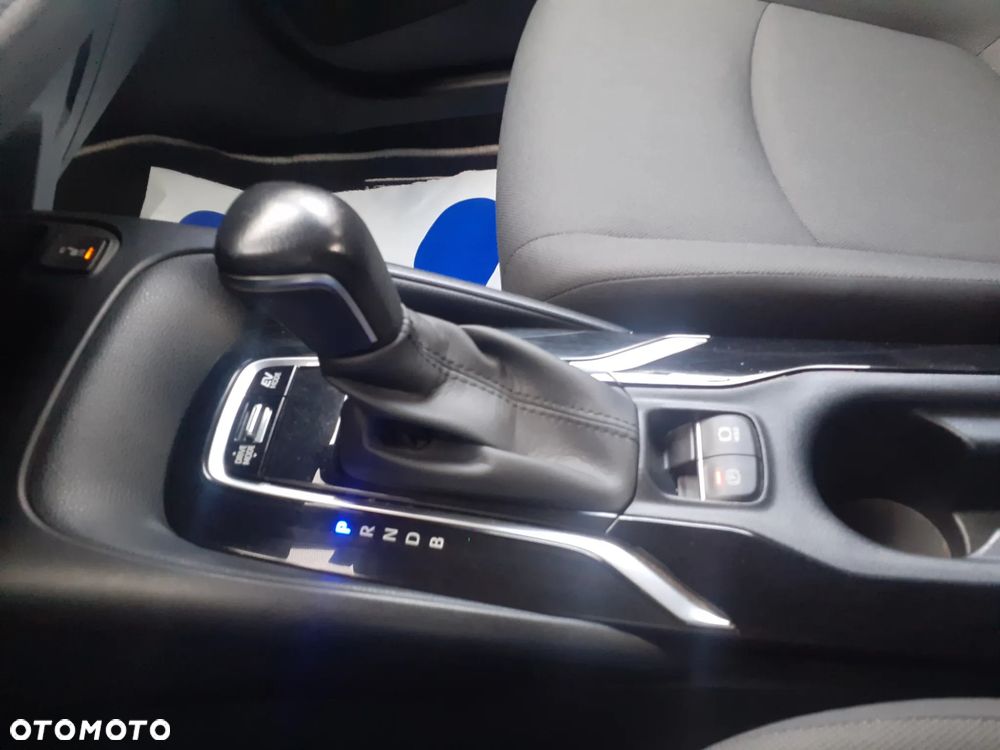 Toyota Corolla 1.8 Hybrid Comfort - 22