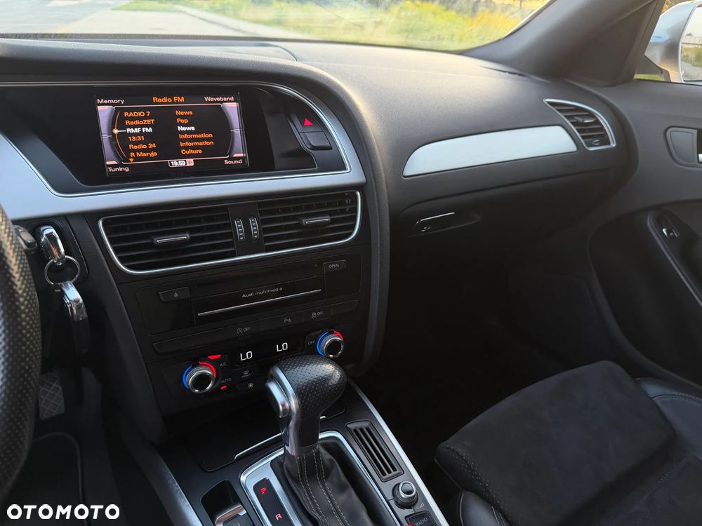 Audi A4 Avant 2.0 TDI Sport S tronic - 18