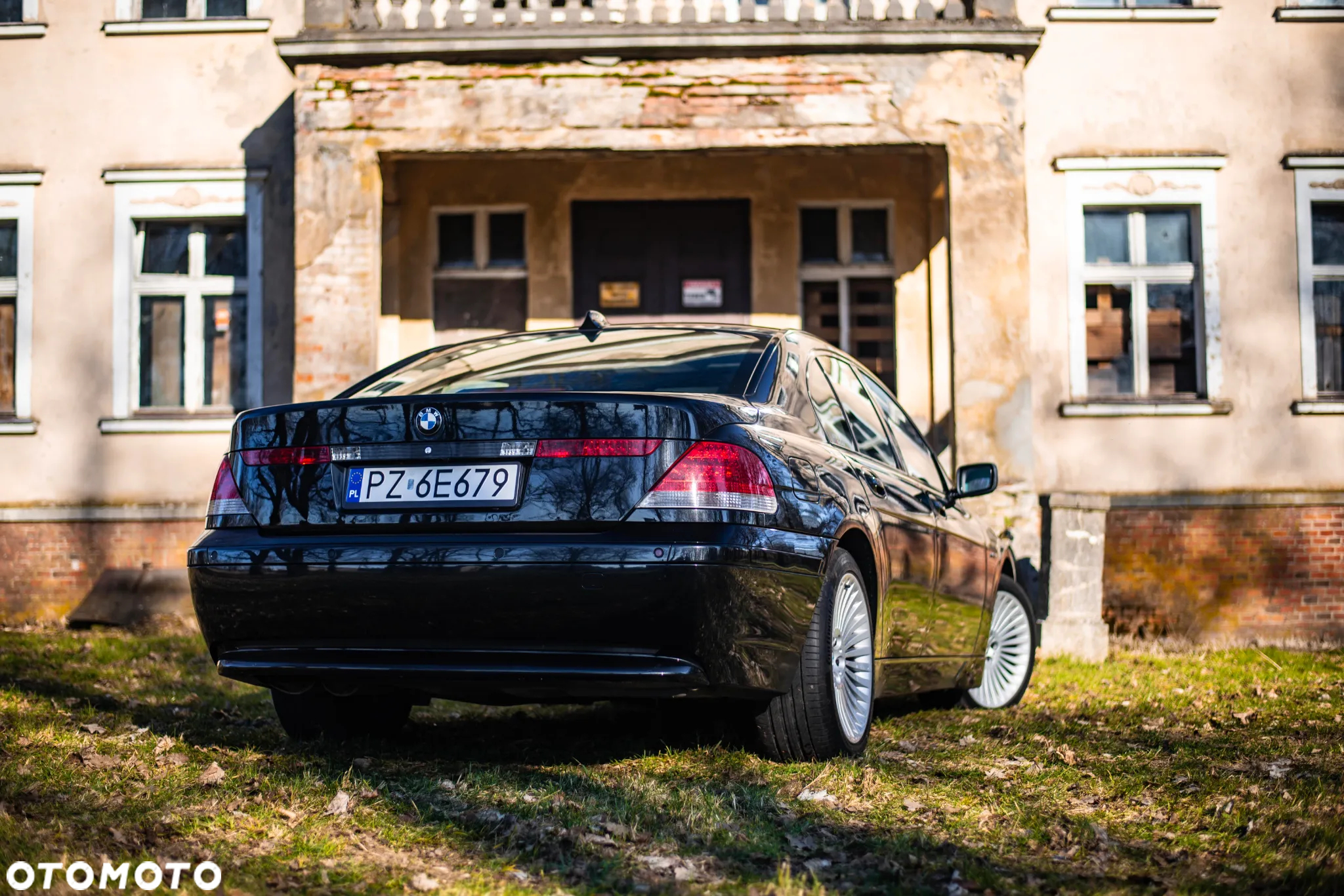 BMW Seria 7 735i - 5