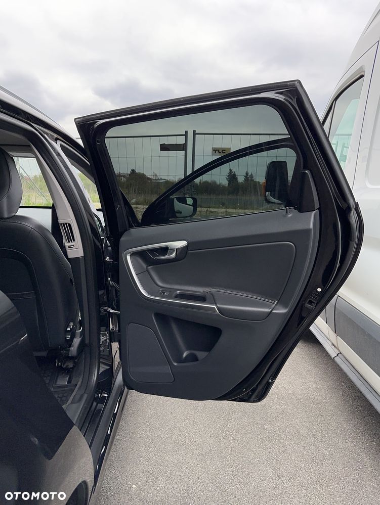 Volvo XC 60 D4 Drive-E Summum - 34