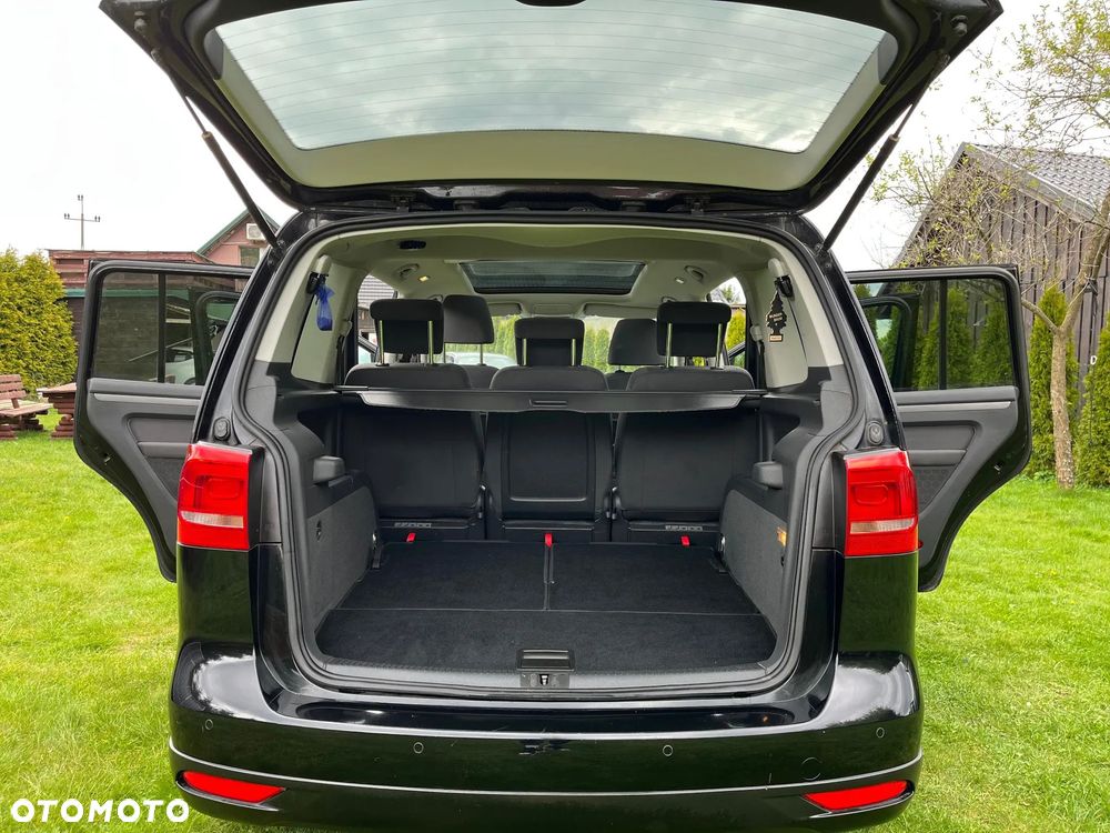 Volkswagen Touran 2.0 TDI DPF Comfortline - 10