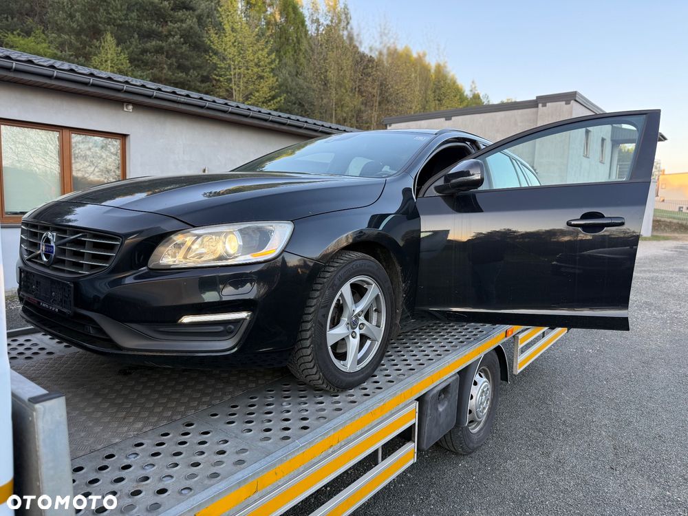 Volvo V60 D4 Edition Pro - 17