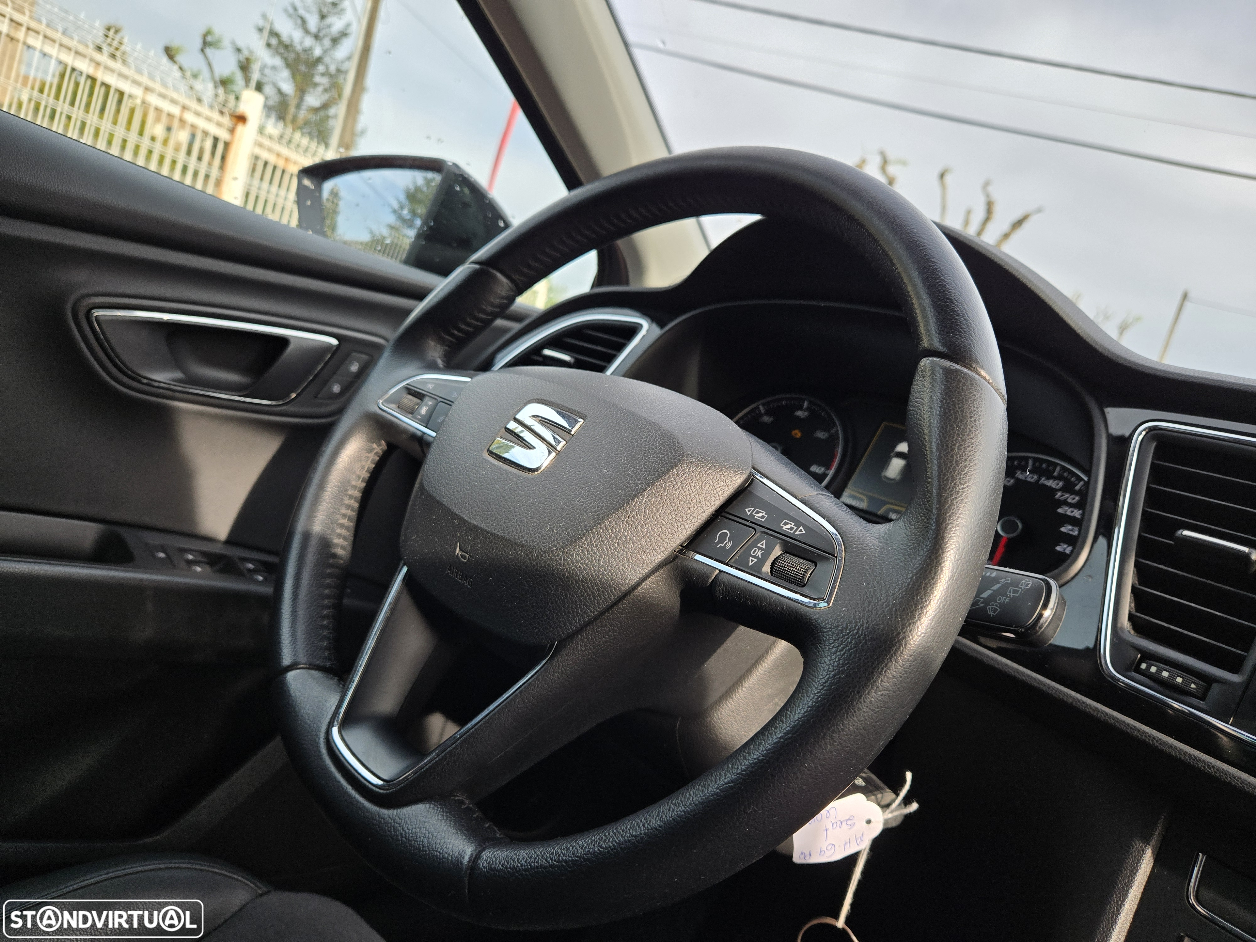 SEAT Leon 1.6 TDI S&S Style - 22
