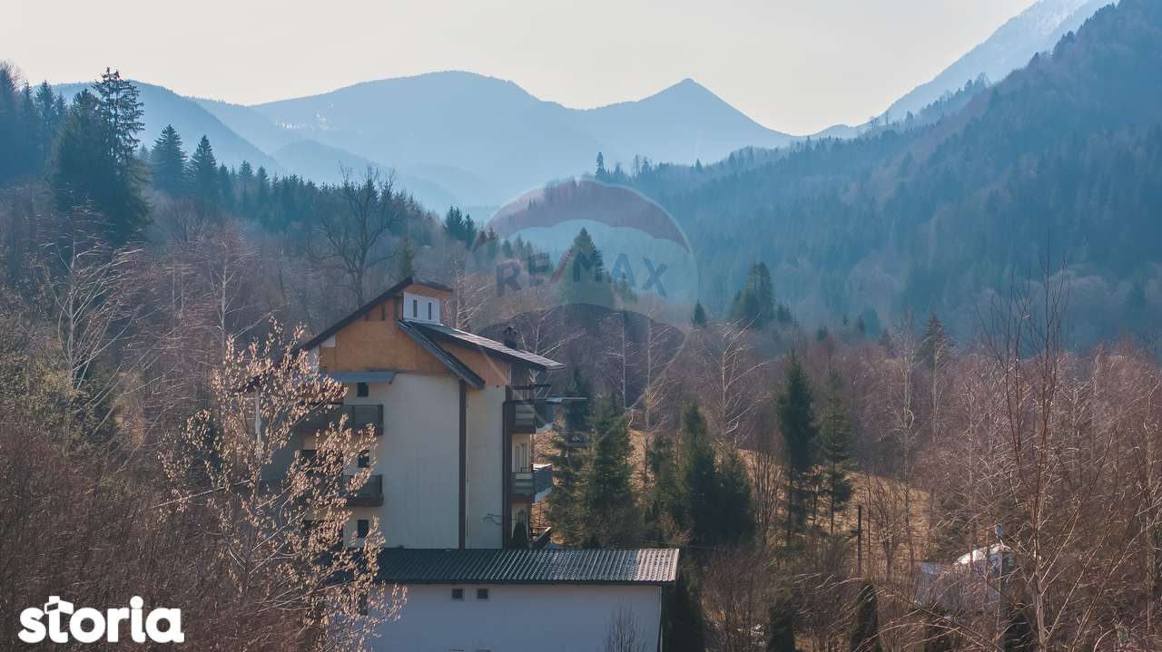 Pensiune în renovare + Casă lemn, priveliște superbă, 0% Comision - Imagine principală: 2/20