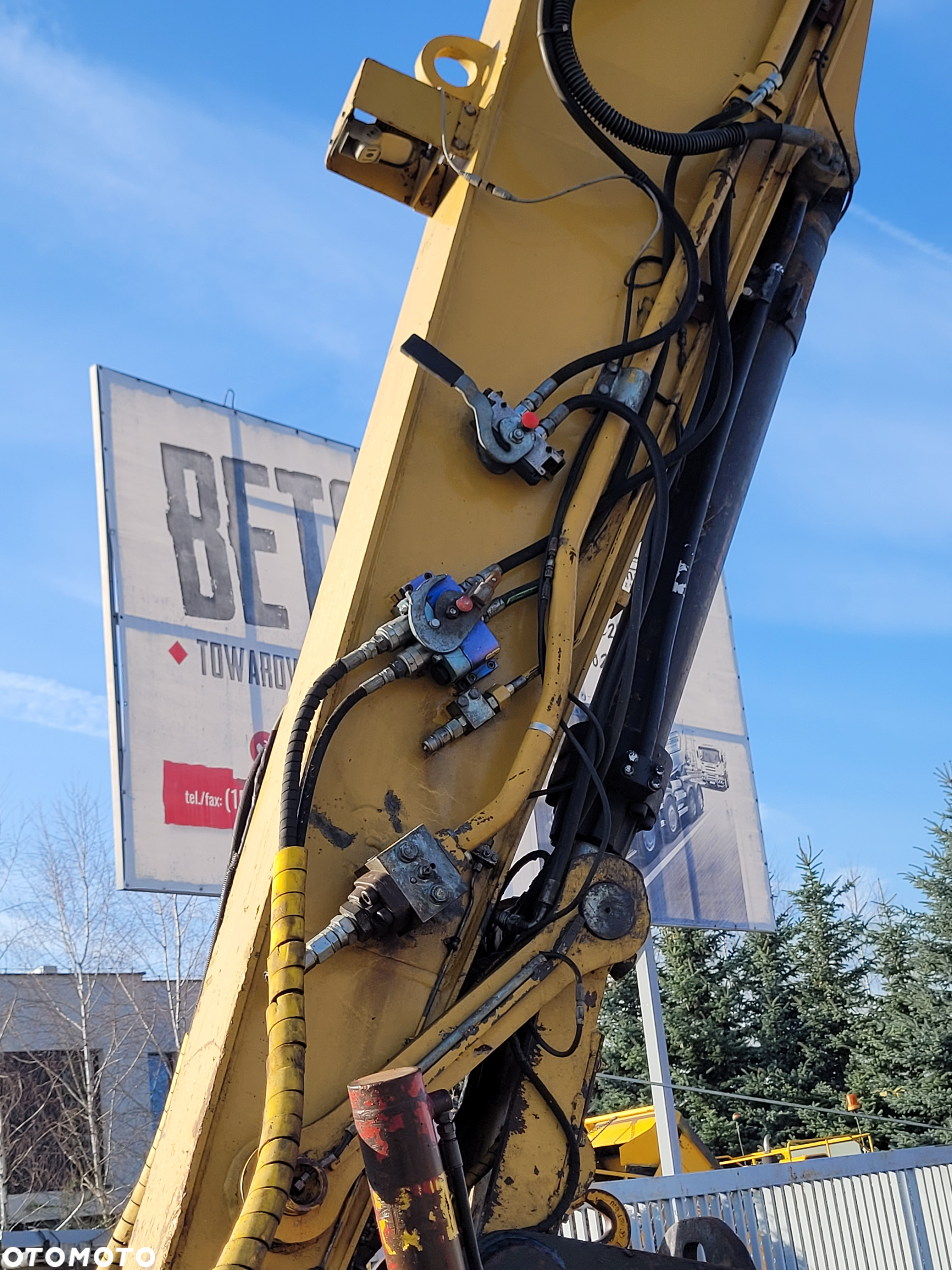 Caterpillar CAT 325 D - 15