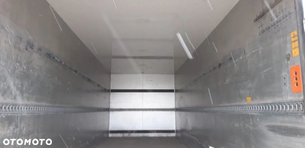 Volvo FL 240 euro5 Super Stan IGŁA tylko 280tyś km kabina sypialna ogrzewany kontener - 21