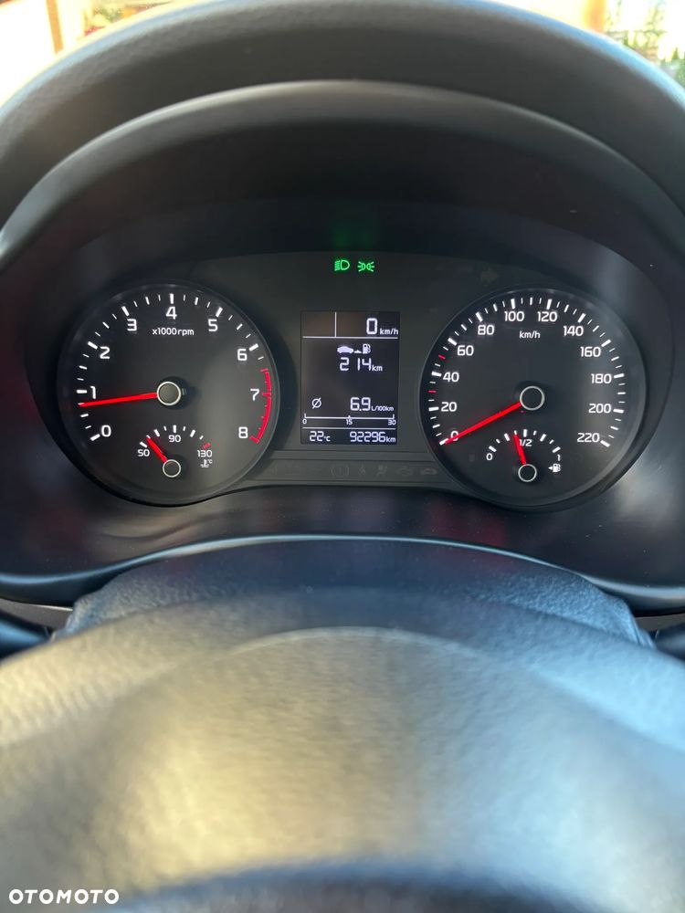 Kia Stonic 1.4 M - 10