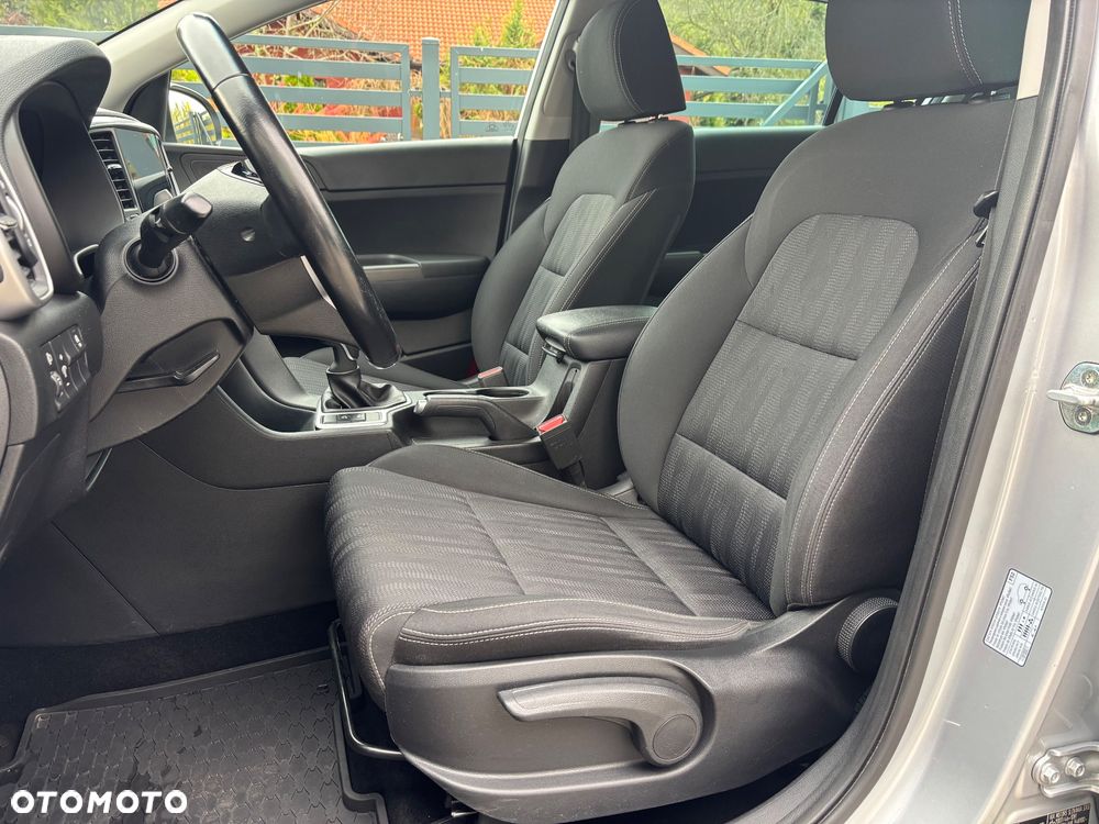 Kia Sportage 1.6 GDI L 2WD - 18