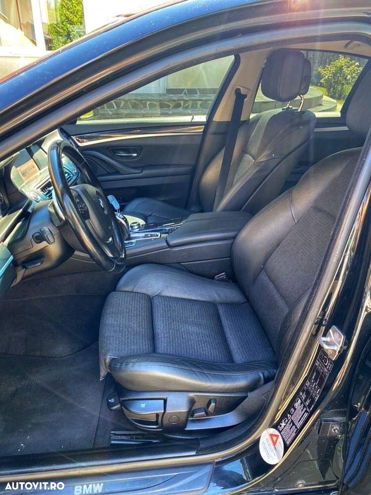 BMW Seria 5 525d xDrive - 4